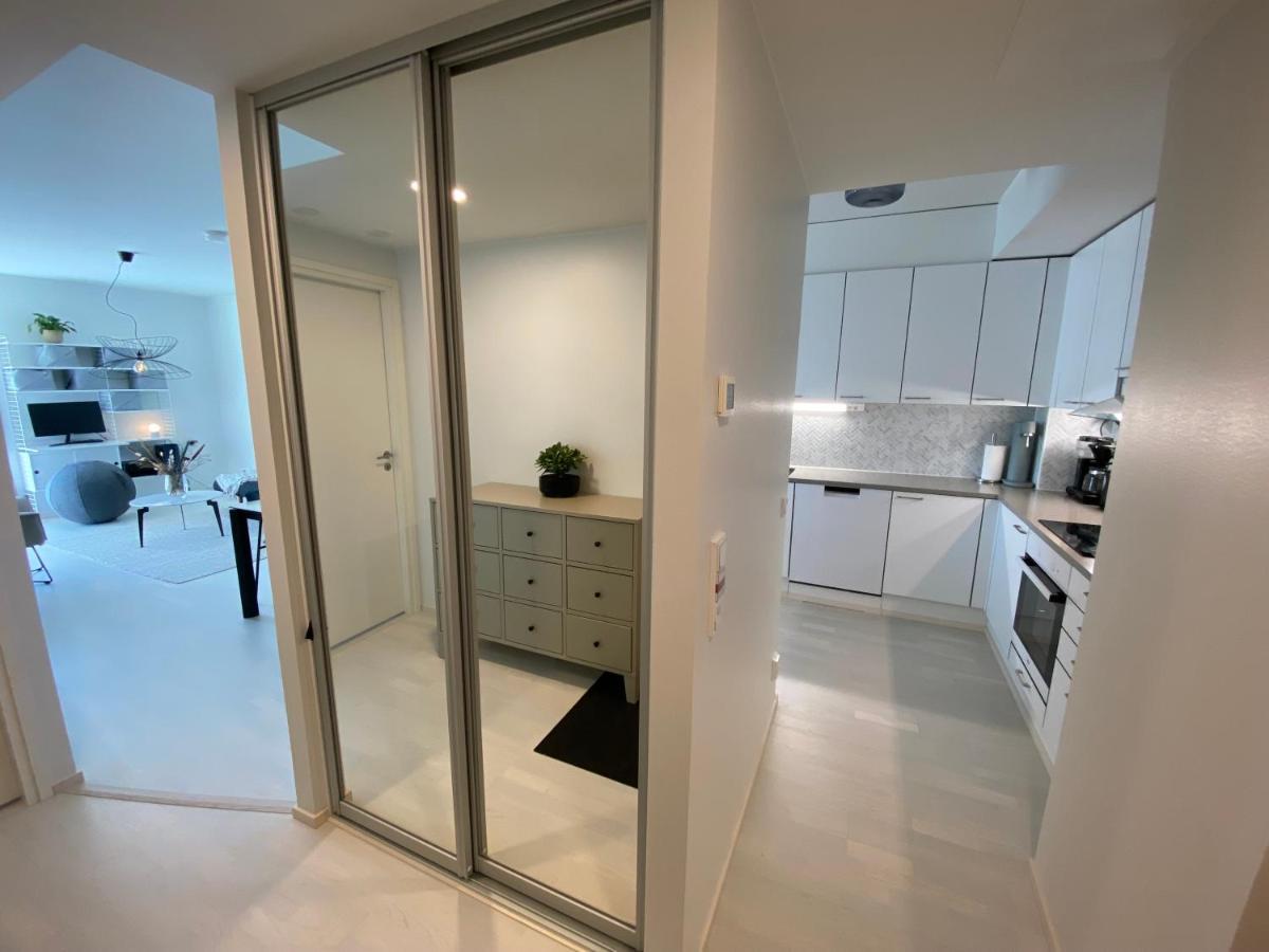 Luxury 1-Bedroom Apartment With Sauna And Sea View Helsingfors Eksteriør bilde